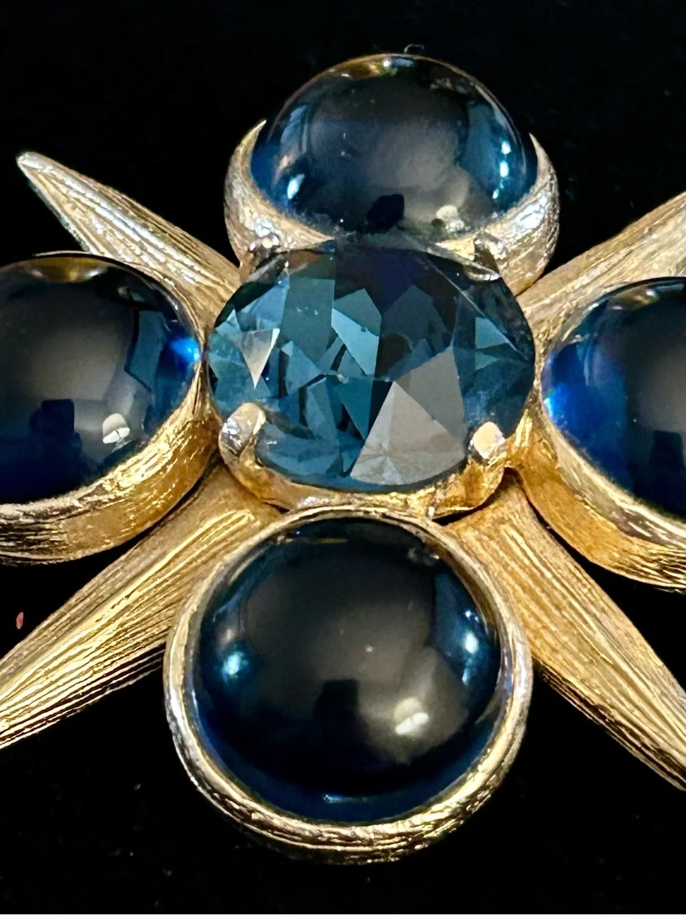 Vintage Signed Benedikt NY Navy Blue Rhinestone Brooch- Gold tone w/Cabochons